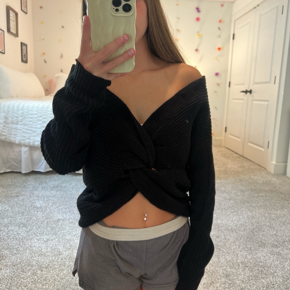 Love Tree Black Off-Shoulder Sweater